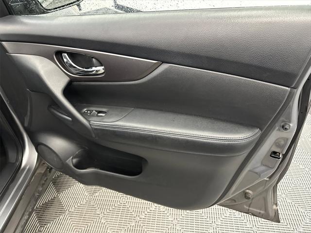 used 2016 Nissan Rogue car, priced at $12,982