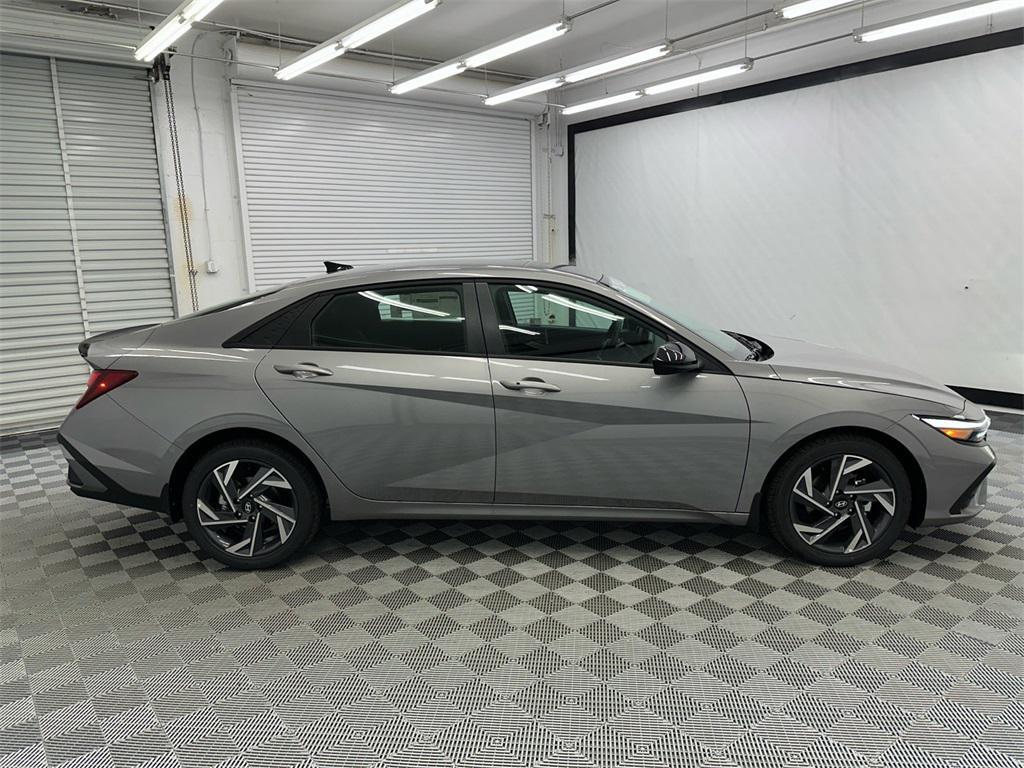 new 2025 Hyundai Elantra car, priced at $23,141