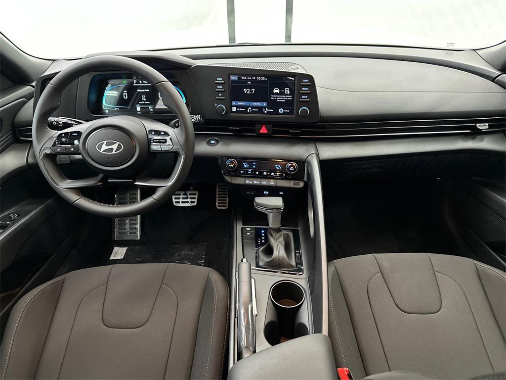 new 2025 Hyundai Elantra car, priced at $23,141
