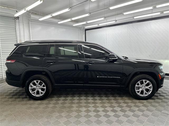 used 2022 Jeep Grand Cherokee L car, priced at $28,995