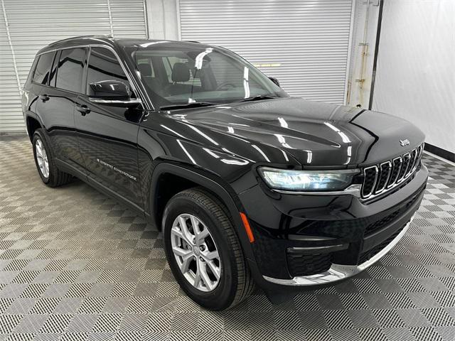 used 2022 Jeep Grand Cherokee L car, priced at $28,995