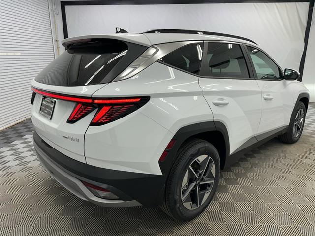 new 2025 Hyundai TUCSON Hybrid car, priced at $38,805