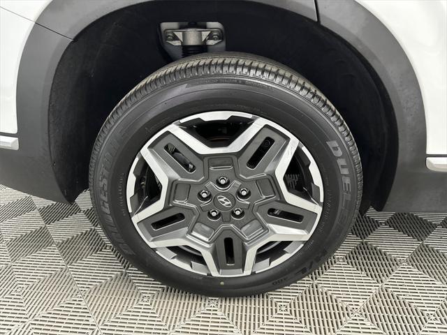 used 2021 Hyundai SANTA FE HEV car, priced at $21,821