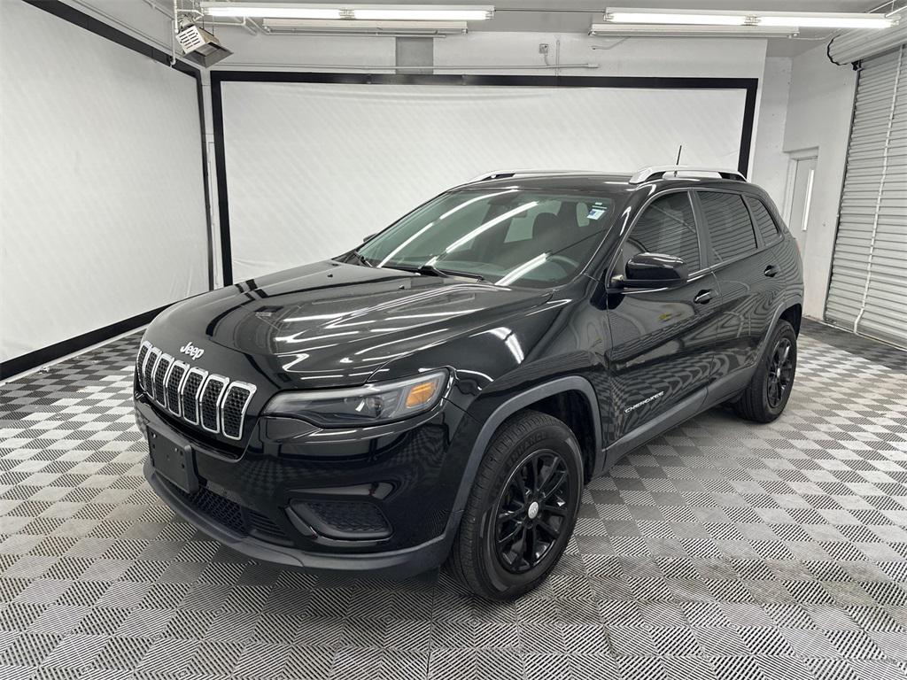 used 2020 Jeep Cherokee car, priced at $14,991