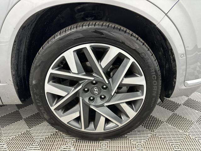 used 2022 Hyundai Santa Fe car, priced at $24,927