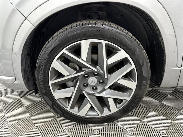 used 2022 Hyundai Santa Fe car, priced at $24,927