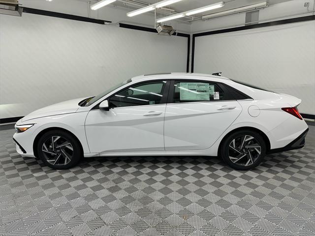 new 2025 Hyundai Elantra car, priced at $26,981