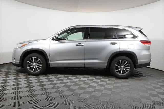 used 2017 Toyota Highlander car, priced at $22,778