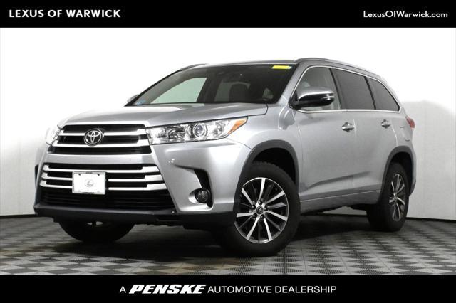 used 2017 Toyota Highlander car, priced at $22,778