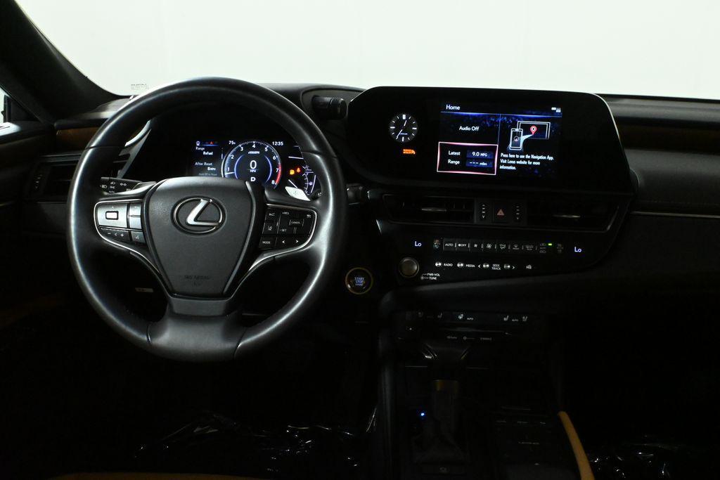 used 2022 Lexus ES 350 car, priced at $34,998