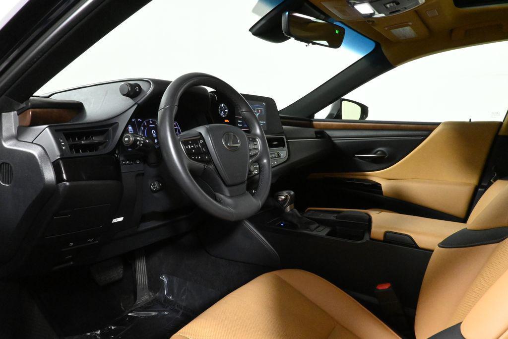 used 2022 Lexus ES 350 car, priced at $34,998