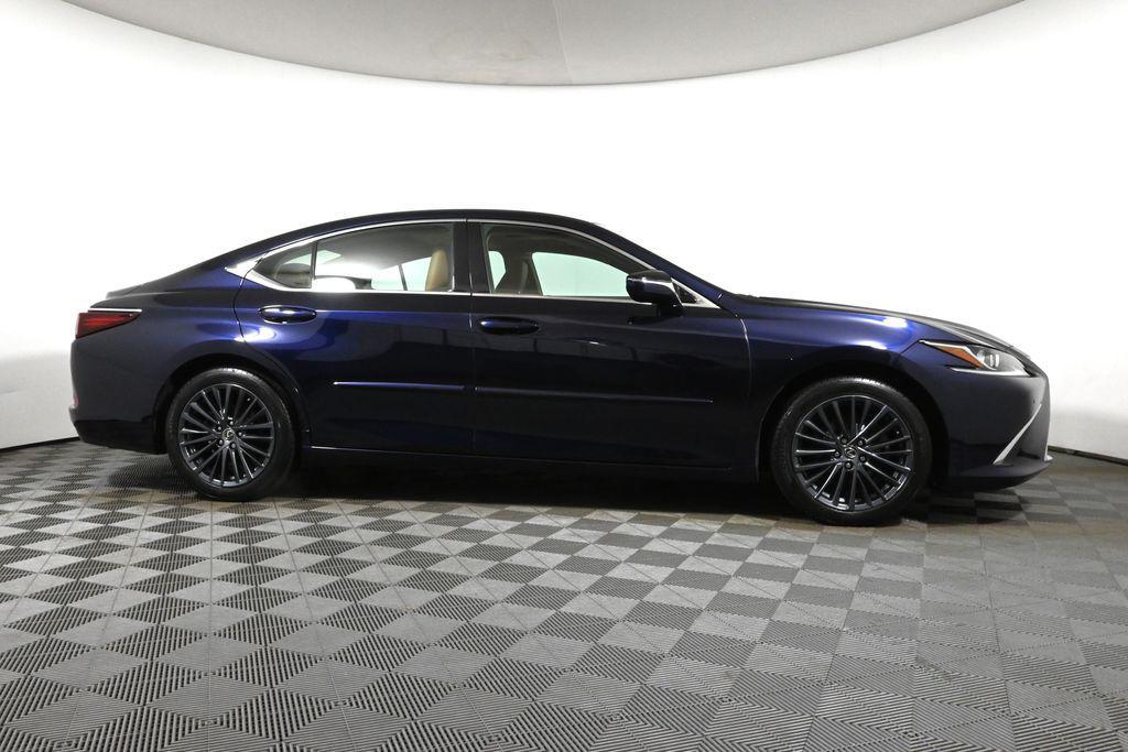 used 2022 Lexus ES 350 car, priced at $34,998