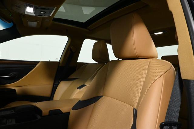 used 2022 Lexus ES 350 car, priced at $37,997