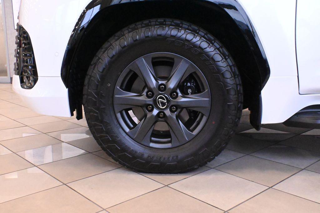 new 2025 Lexus LX 700h car, priced at $118,720