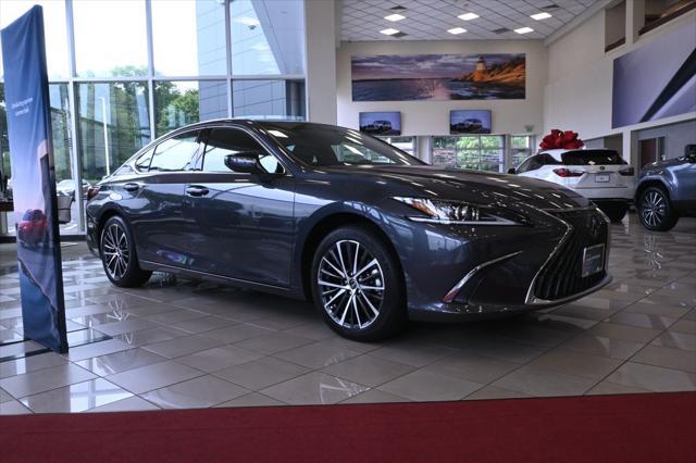 new 2025 Lexus ES 350 car, priced at $50,505