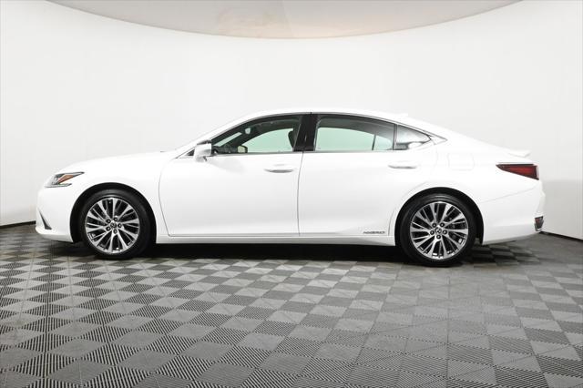 used 2020 Lexus ES 300h car, priced at $34,799
