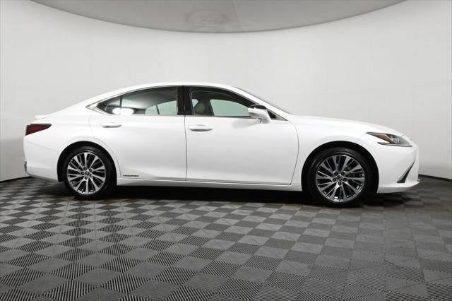 used 2020 Lexus ES 300h car, priced at $34,799