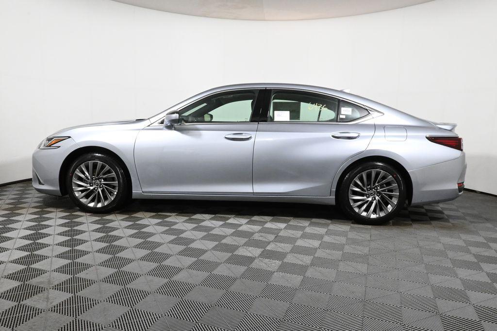 new 2025 Lexus ES 300h car, priced at $54,660