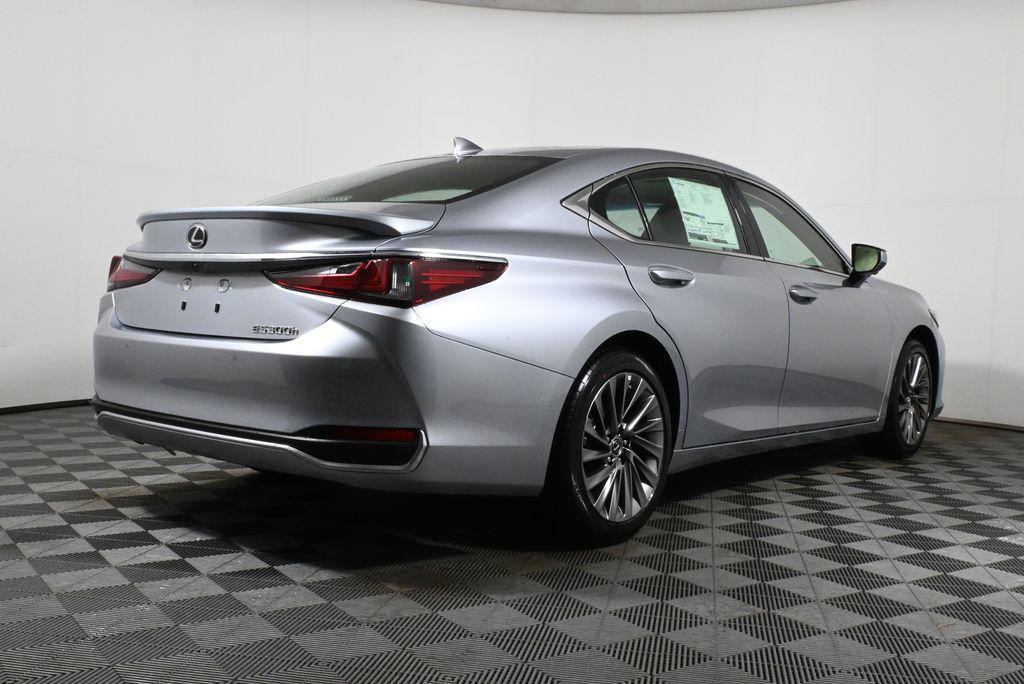 new 2025 Lexus ES 300h car, priced at $54,660