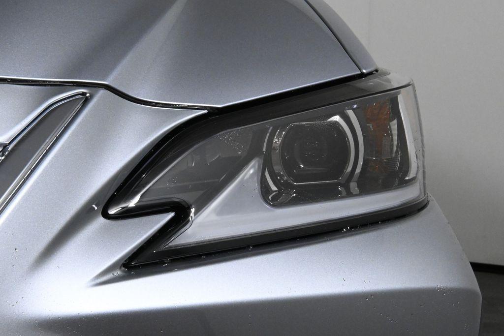 new 2025 Lexus ES 350 car, priced at $50,725