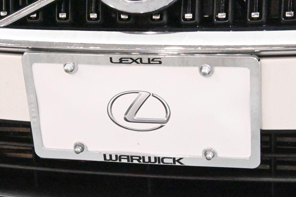 used 2020 Volvo V60 Cross Country car, priced at $26,969