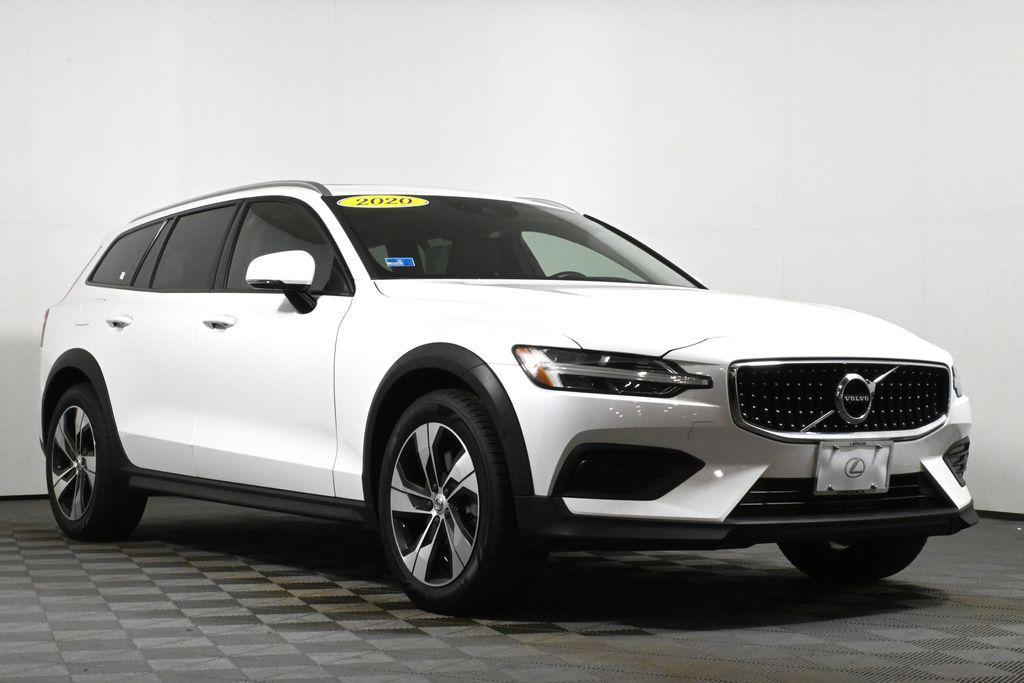 used 2020 Volvo V60 Cross Country car, priced at $26,969