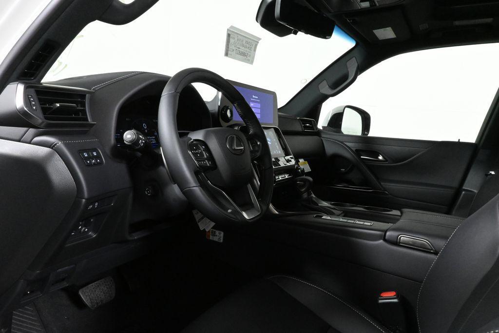 new 2025 Lexus LX 600 car, priced at $117,909