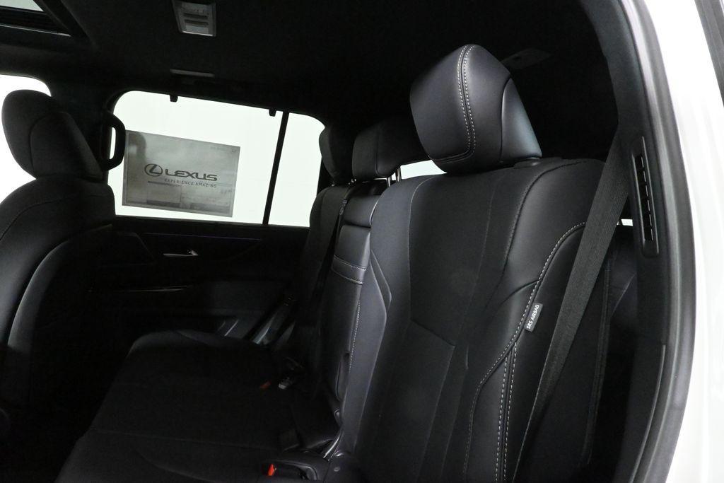 new 2025 Lexus LX 600 car, priced at $117,909