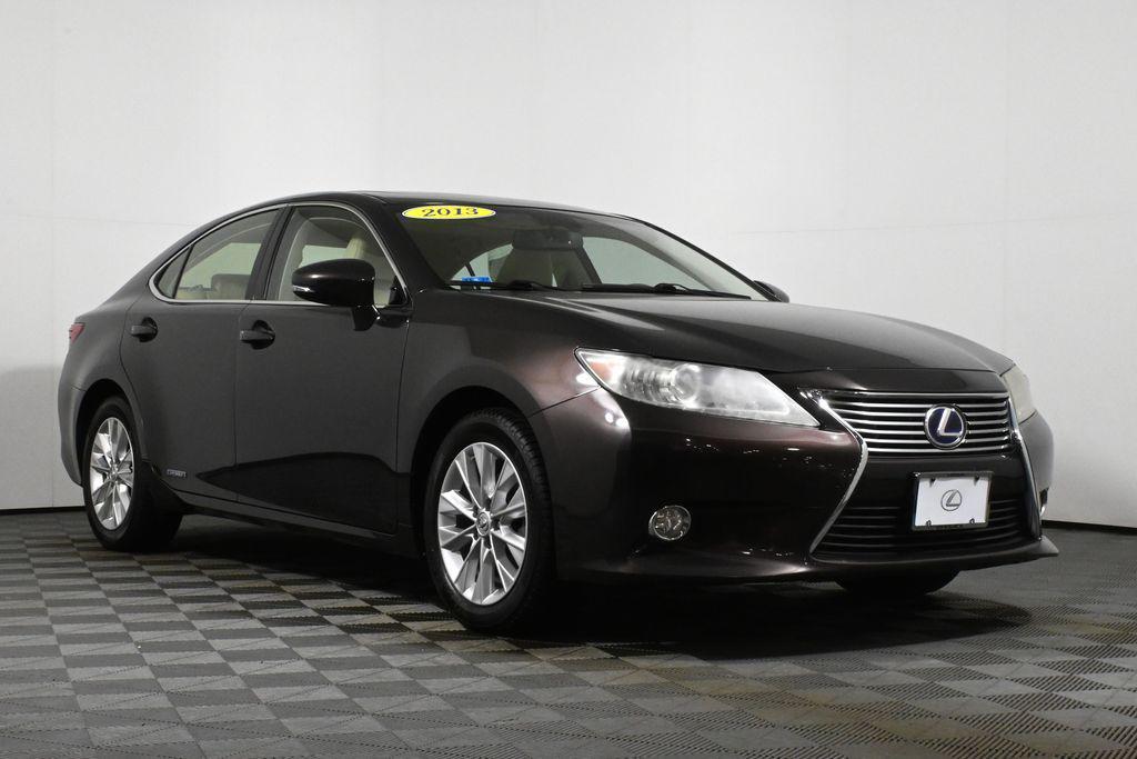used 2013 Lexus ES 300h car, priced at $16,498