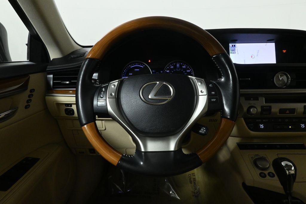 used 2013 Lexus ES 300h car, priced at $16,498