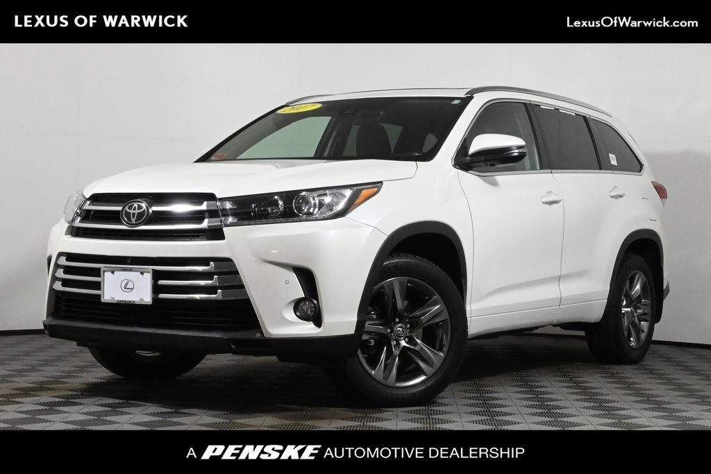 used 2017 Toyota Highlander car, priced at $24,999