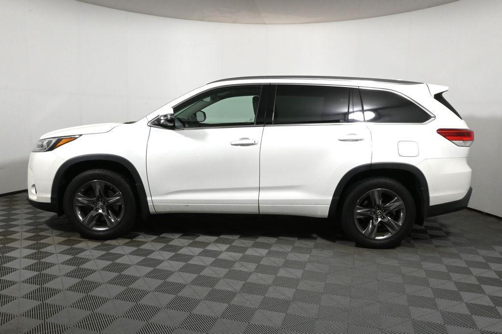 used 2017 Toyota Highlander car, priced at $24,999