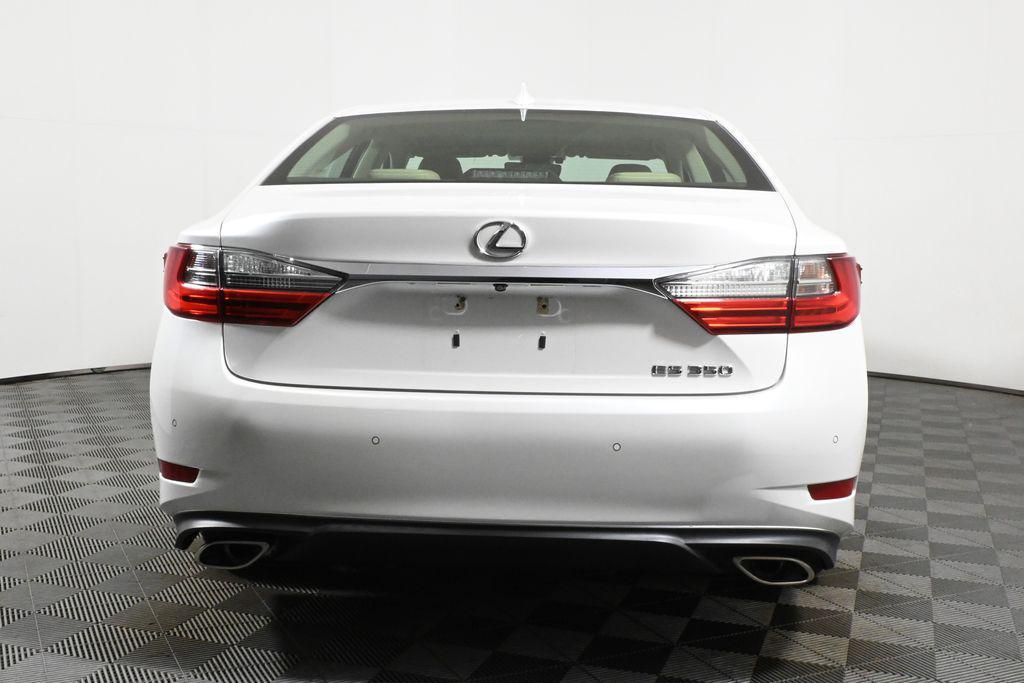 used 2018 Lexus ES 350 car, priced at $20,994