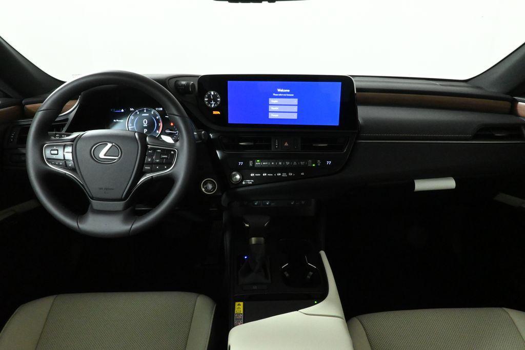 new 2025 Lexus ES 350 car, priced at $50,725