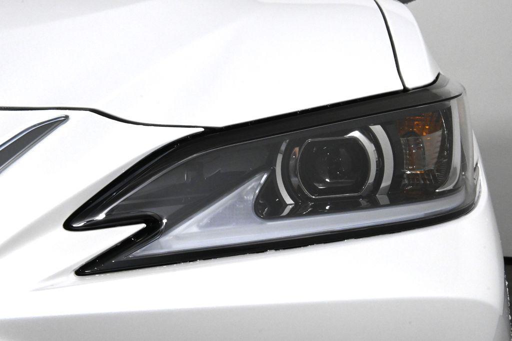 new 2025 Lexus ES 350 car, priced at $50,725