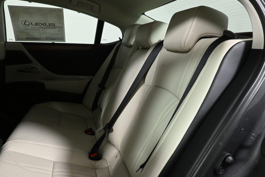 new 2025 Lexus ES 350 car, priced at $56,350