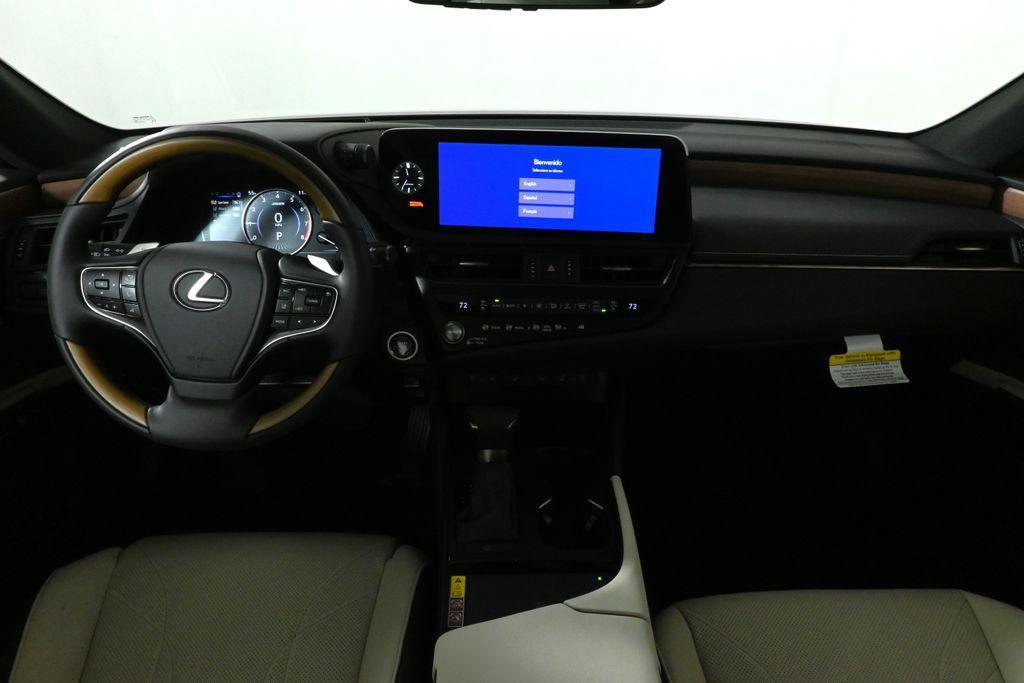 new 2025 Lexus ES 350 car, priced at $56,350