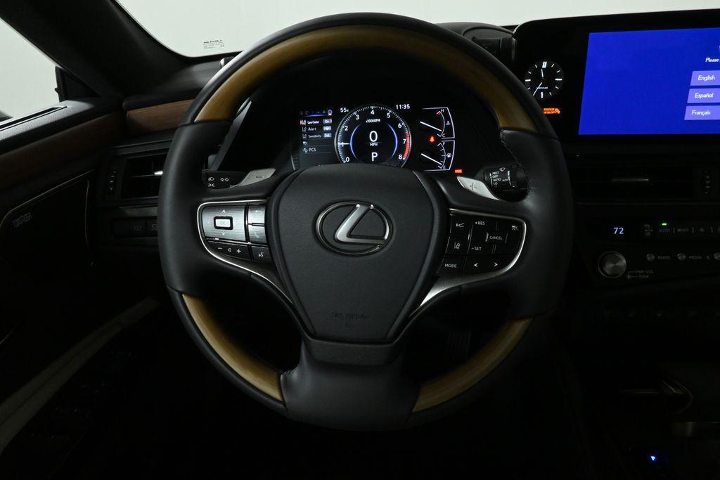 new 2025 Lexus ES 350 car, priced at $56,350