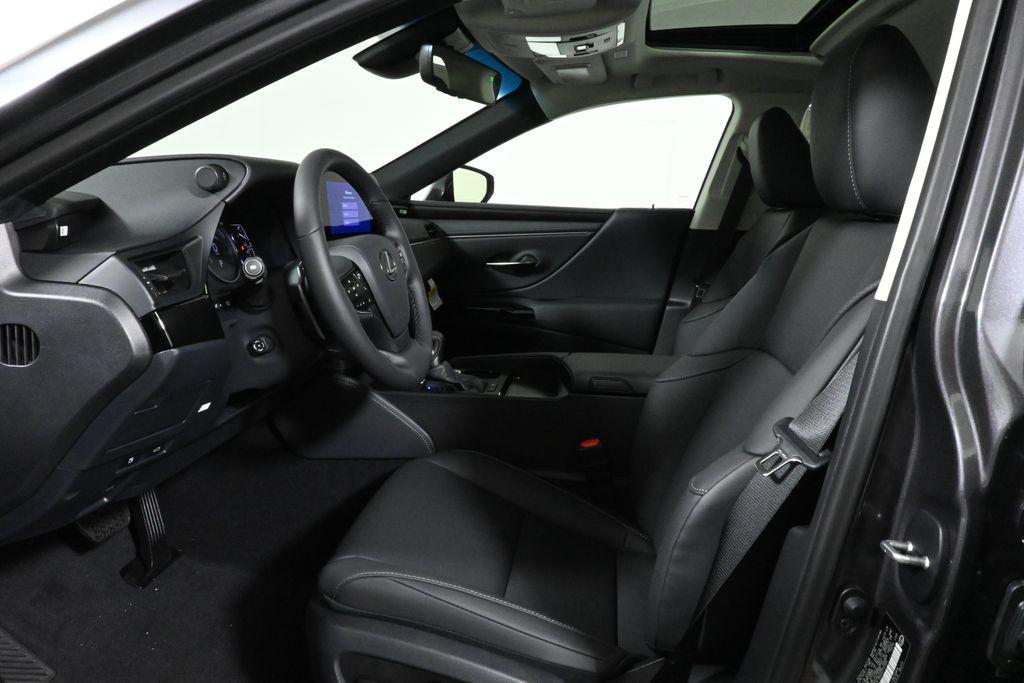 new 2025 Lexus ES 300h car, priced at $49,925