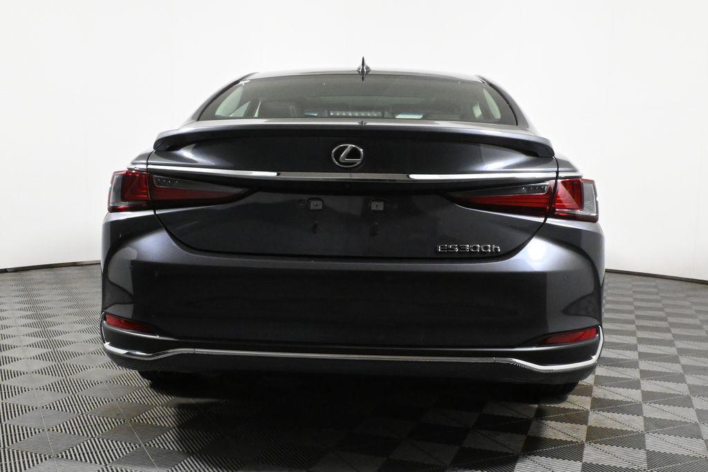 new 2025 Lexus ES 300h car, priced at $49,925