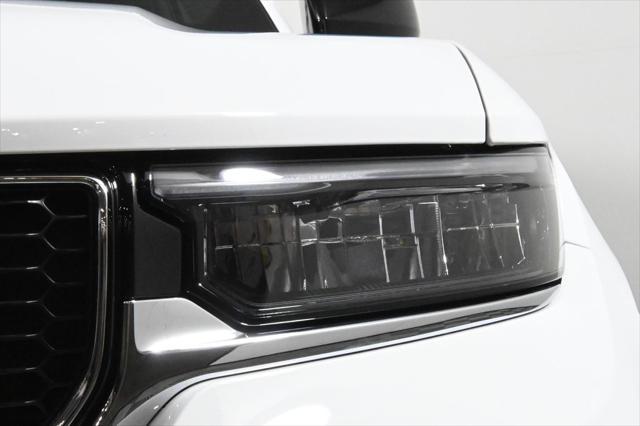 used 2024 Jeep Grand Cherokee car, priced at $47,699