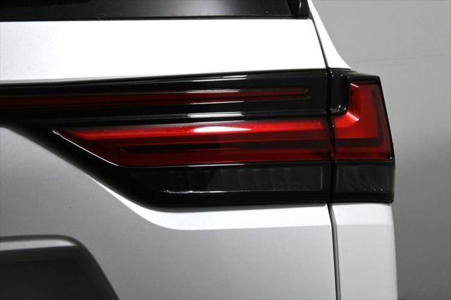 new 2025 Lexus LX 600 car, priced at $117,309
