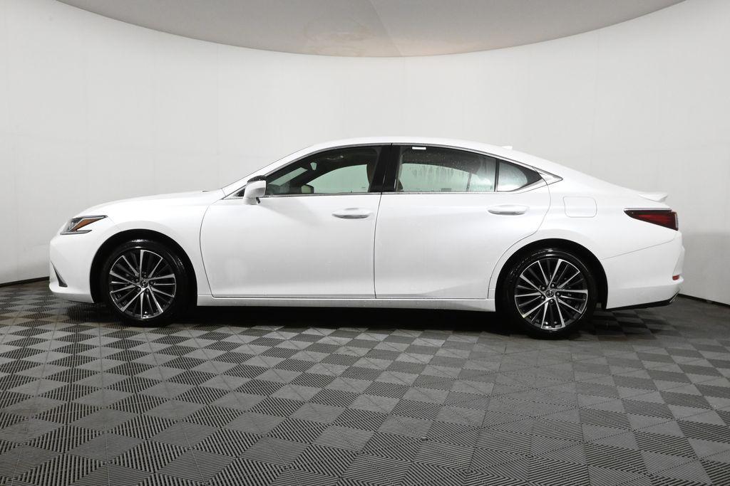 used 2025 Lexus ES 350 car, priced at $47,625