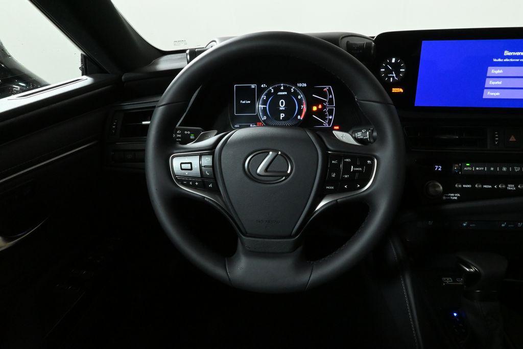 new 2025 Lexus ES 350 car, priced at $49,555