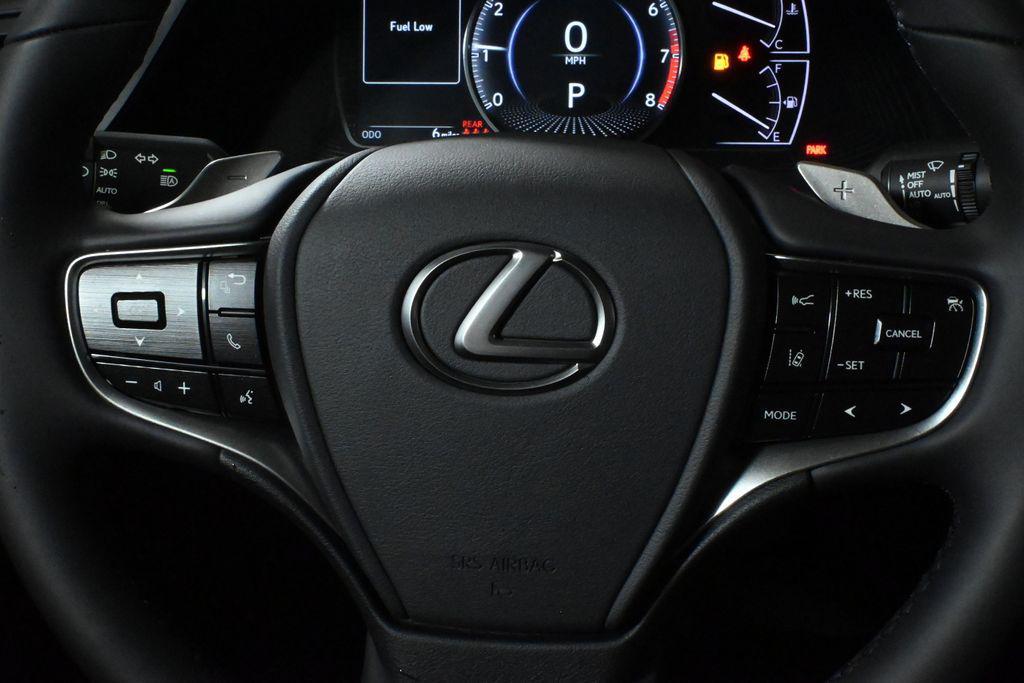 new 2025 Lexus ES 350 car, priced at $49,555