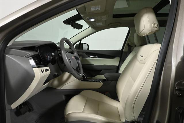 used 2022 Cadillac XT6 car, priced at $36,994