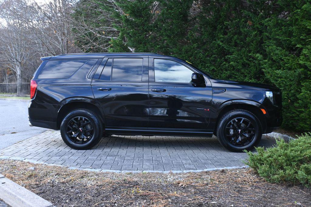 used 2022 GMC Yukon car, priced at $54,968