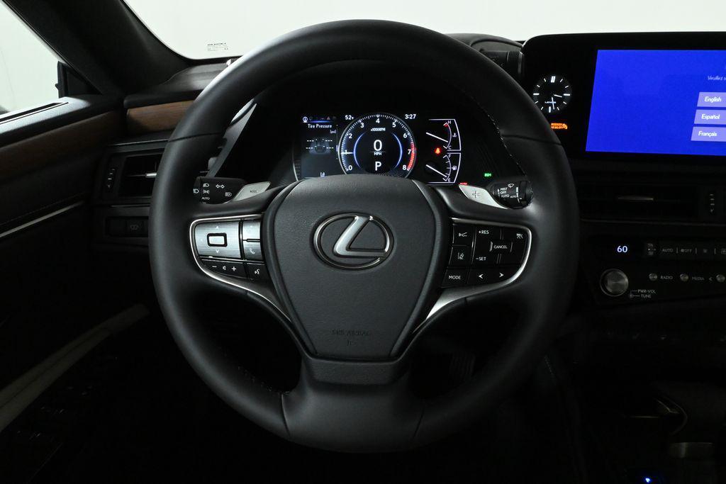 new 2025 Lexus ES 350 car, priced at $50,225