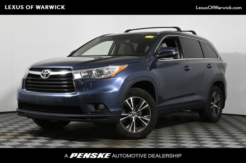 used 2016 Toyota Highlander car, priced at $18,999