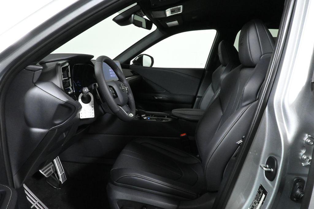 new 2025 Lexus TX 500h car, priced at $73,235